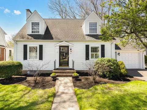 63 Hawthorn Ave, Needham, MA 02492
