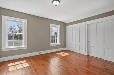 Bedroom - 6 Rockingham St, Exeter, NH 03833 photo 3 of 10