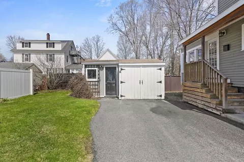 Exterior - 6 Rockingham St, Exeter, NH 03833 photo 1 of 6
