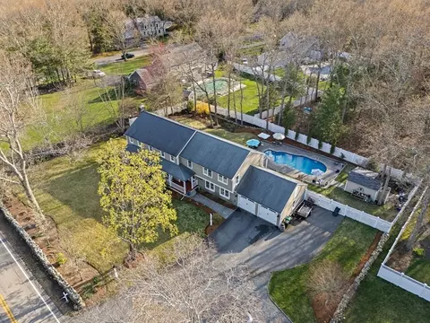 775 Forest St, Marshfield, MA 02050