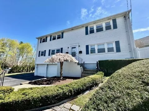 36-38 Brandley Rd, Watertown, MA 02472