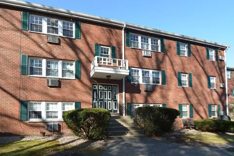 207 Samoset St #A7, Plymouth, MA 02360