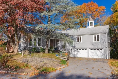 7 Ratlin Rd, Marblehead, MA 01945