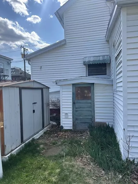 41 Parsons St, Easthampton, MA 01027 photo 11