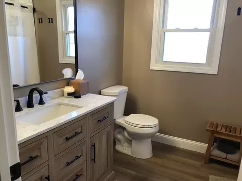 59 Chalmers St, Springfield, MA 01118 photo 8