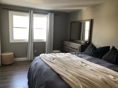 59 Chalmers St, Springfield, MA 01118 photo 11