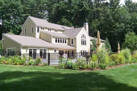 30 Bullard Ln, Millis, MA 02054