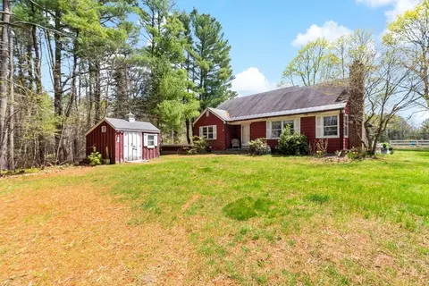 351 Winthrop St, Rehoboth, MA 02769