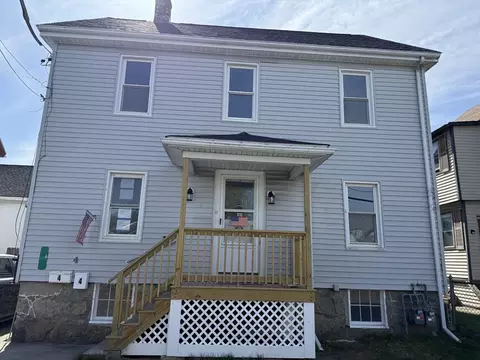 4 Coffin Ave Ct, New Bedford, MA 02746