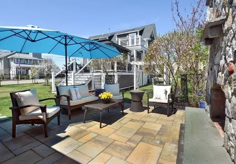 14 Lewis St, Hull, MA 02045 photo 5