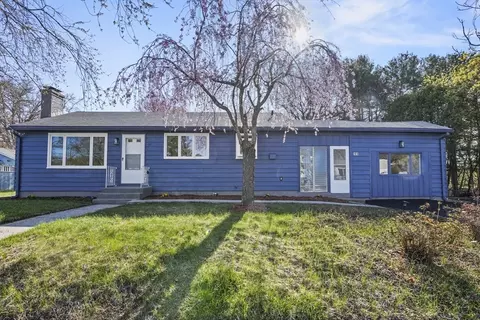 11 Kinglet Dr, Shrewsbury, MA 01545