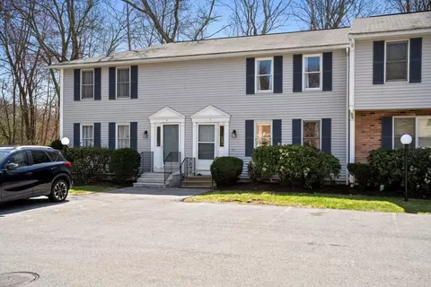 34 Eastern Ave #I, Webster, MA 01570