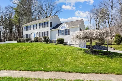 25 Ten Rod Rd, Rutland, MA 01543