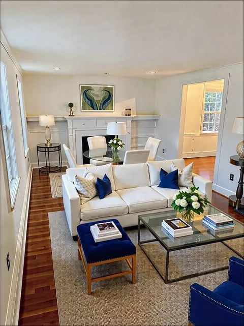50 Colonial Rd, Hingham, MA 02043