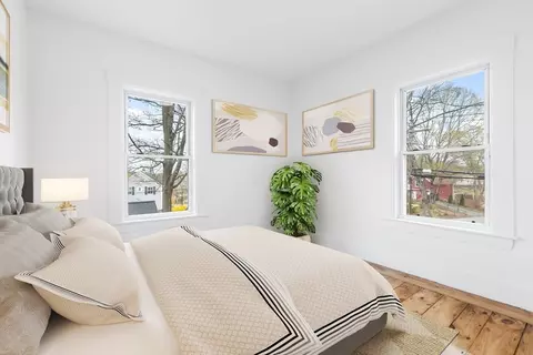 Bedroom - 79 Waltham St, Maynard, MA 01754 photo 2 of 4