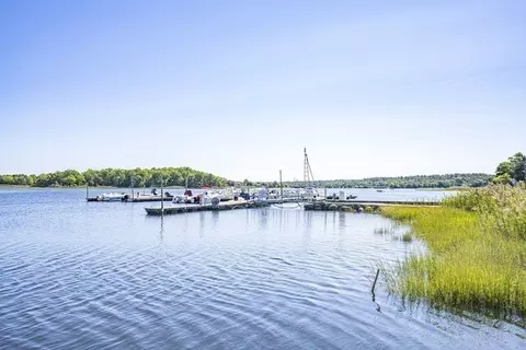 View/Area - 28 Osborne Ave, Wareham, MA 02576 photo 2 of 3