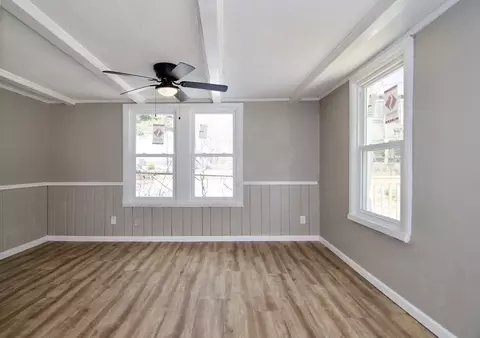 Living - 511 Parker St, Springfield, MA 01129 photo 2 of 9