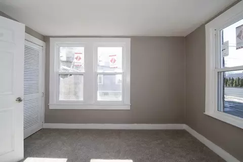 Bedroom - 511 Parker St, Springfield, MA 01129 photo 2 of 11