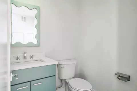 6 Back Shore Pl, Gloucester, MA 01930 photo 12