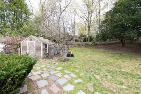20 Maple Rd, Weston, MA 02493 photo 33