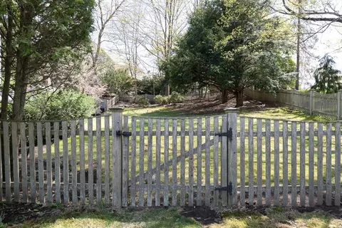 20 Maple Rd, Weston, MA 02493 photo 30