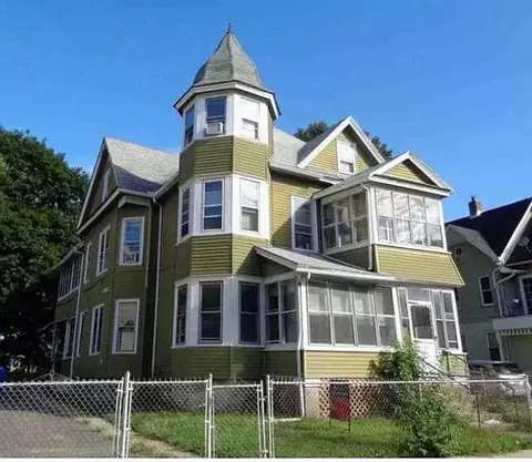 38 Palmer Ave, Springfield, MA 01108