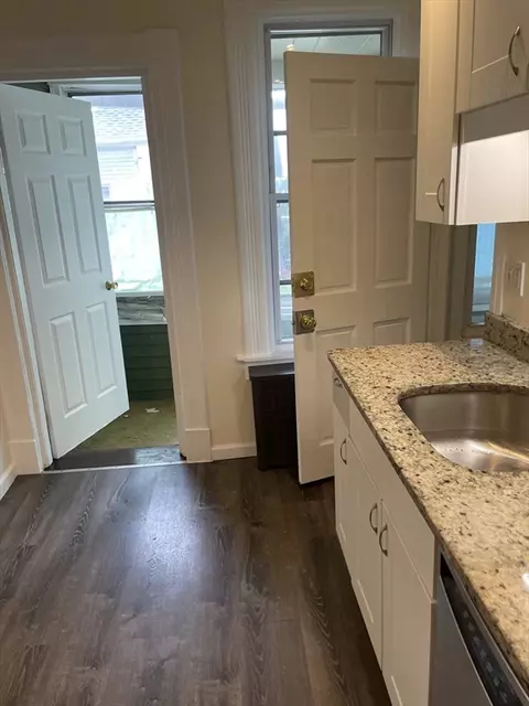 38 Palmer Ave, Springfield, MA 01108 photo 21