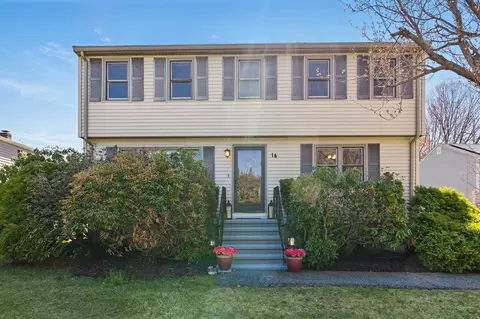 14 S Ridge Cir, Lowell, MA 01852