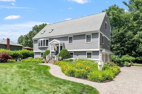 26 Ohio St, Wilmington, MA 01887