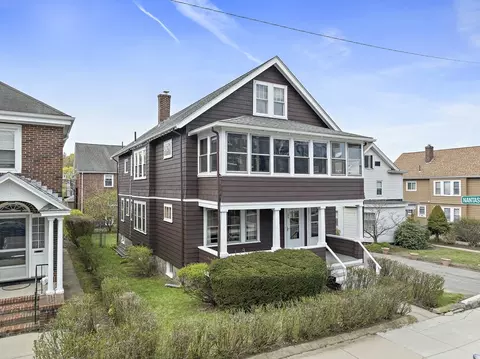 196-198 Washington St, Brighton, MA 02135