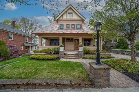 48 Kenwood Ave, Worcester, MA 01605