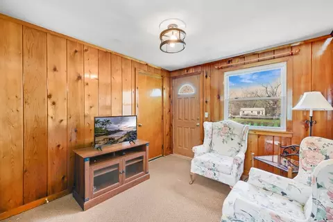 1037 Parker St, Springfield, MA 01129 photo 18