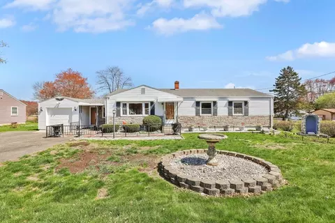 1037 Parker St, Springfield, MA 01129