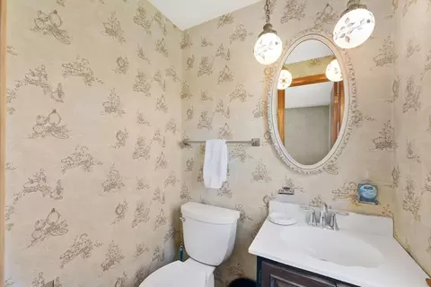 1037 Parker St, Springfield, MA 01129 photo 29