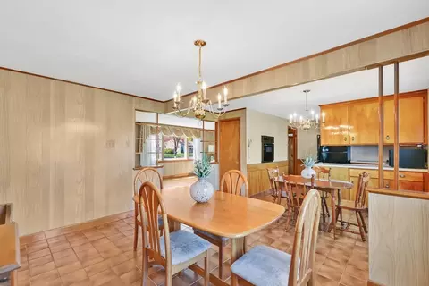 1037 Parker St, Springfield, MA 01129 photo 22