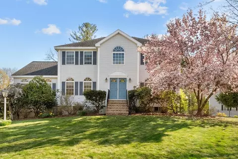 19 Bartlett Rd, Methuen, MA 01844