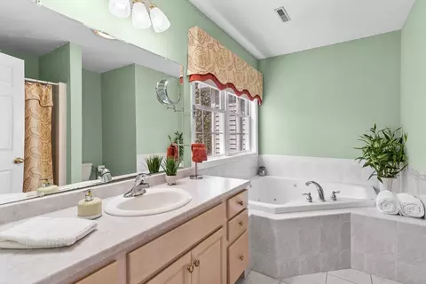 19 Bartlett Rd, Methuen, MA 01844 photo 24