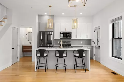 23 Folsom St #1, Boston, MA 02125