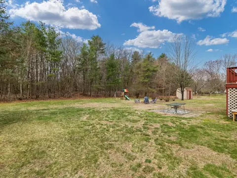 13 Independence Ln, Millis, MA 02054 photo 25