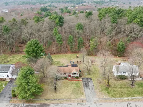 13 Independence Ln, Millis, MA 02054 photo 28