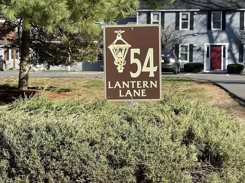 54 Lantern Ln #3, Dracut, MA 01826