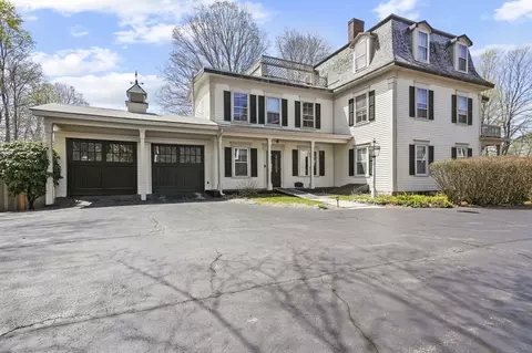 6 Prospect St, Merrimac, MA 01860