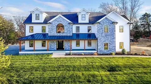 30 Fox Hill Dr, Sudbury, MA 01776