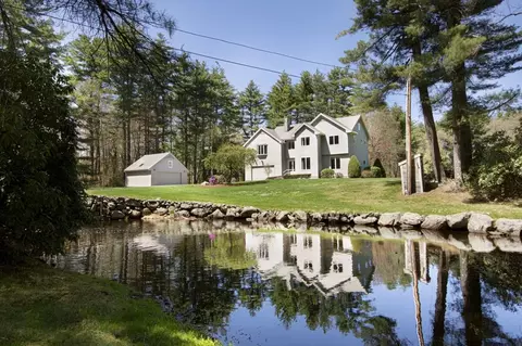 55 Boxboro Rd, Stow, MA 01775
