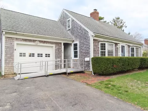 63 Gleason Ave, Yarmouth, MA 02673