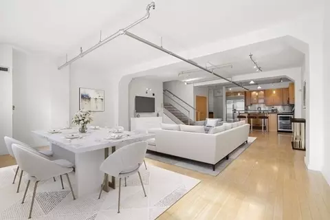 453 Washington St #8A, Boston, MA 02111