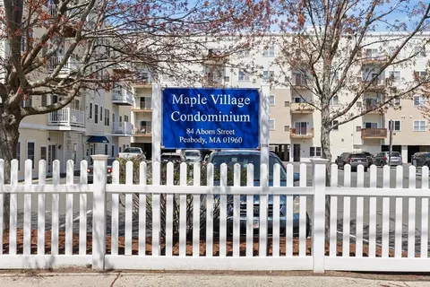 84 Aborn St #2403, Peabody, MA 01960