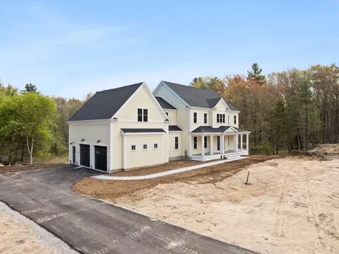 30 Owl Ridge Rd, Easton, MA 02356