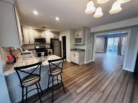 275 Donohue Rd #5, Dracut, MA 01826