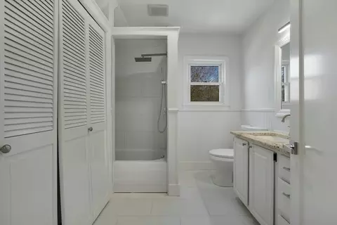 Bath - 39 Onset Ave, Buzzards Bay, MA 02532 photo 3 of 3
